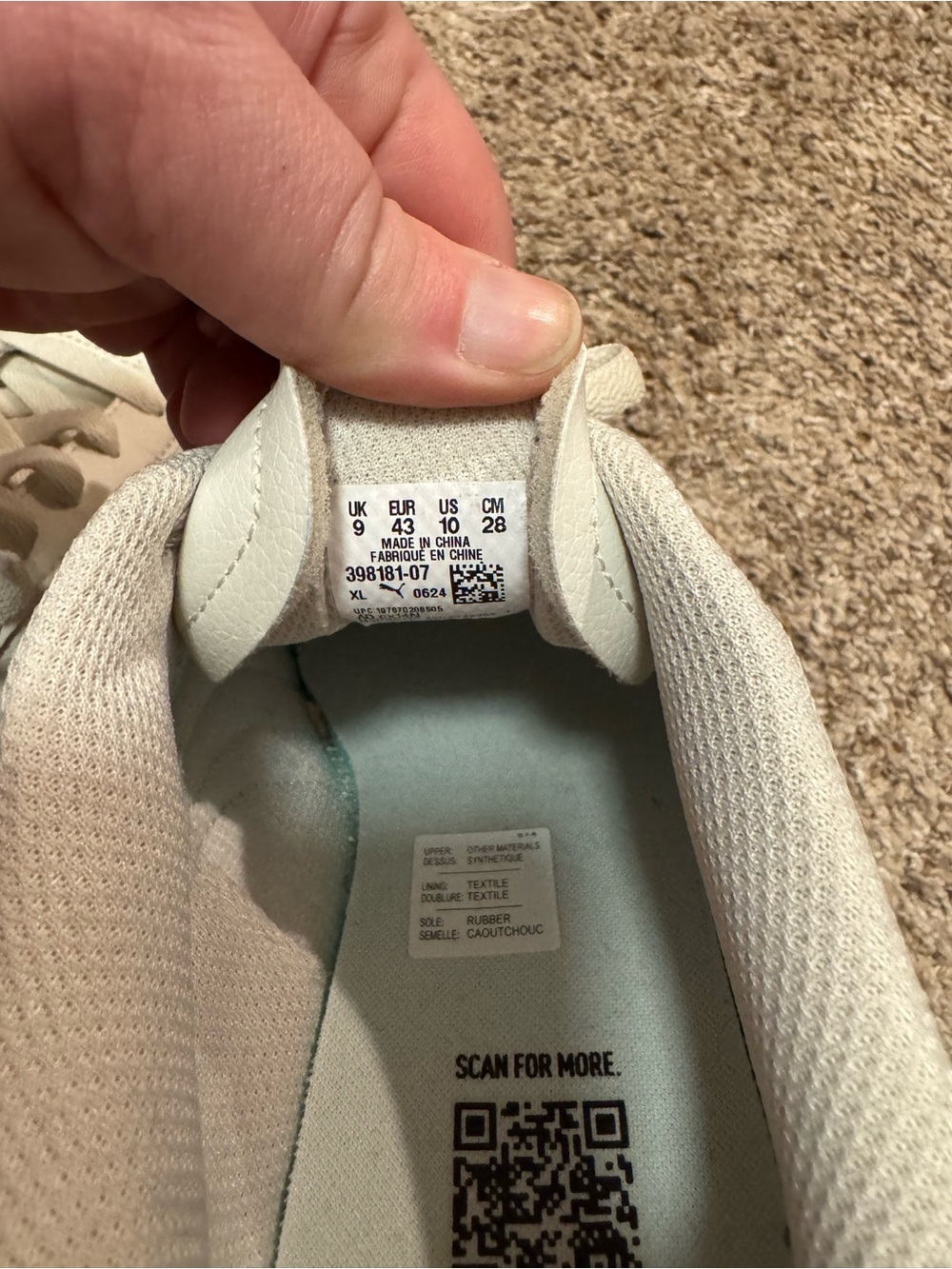 Puma White Sneakers with Green Stripe - Picture 5 of 5
